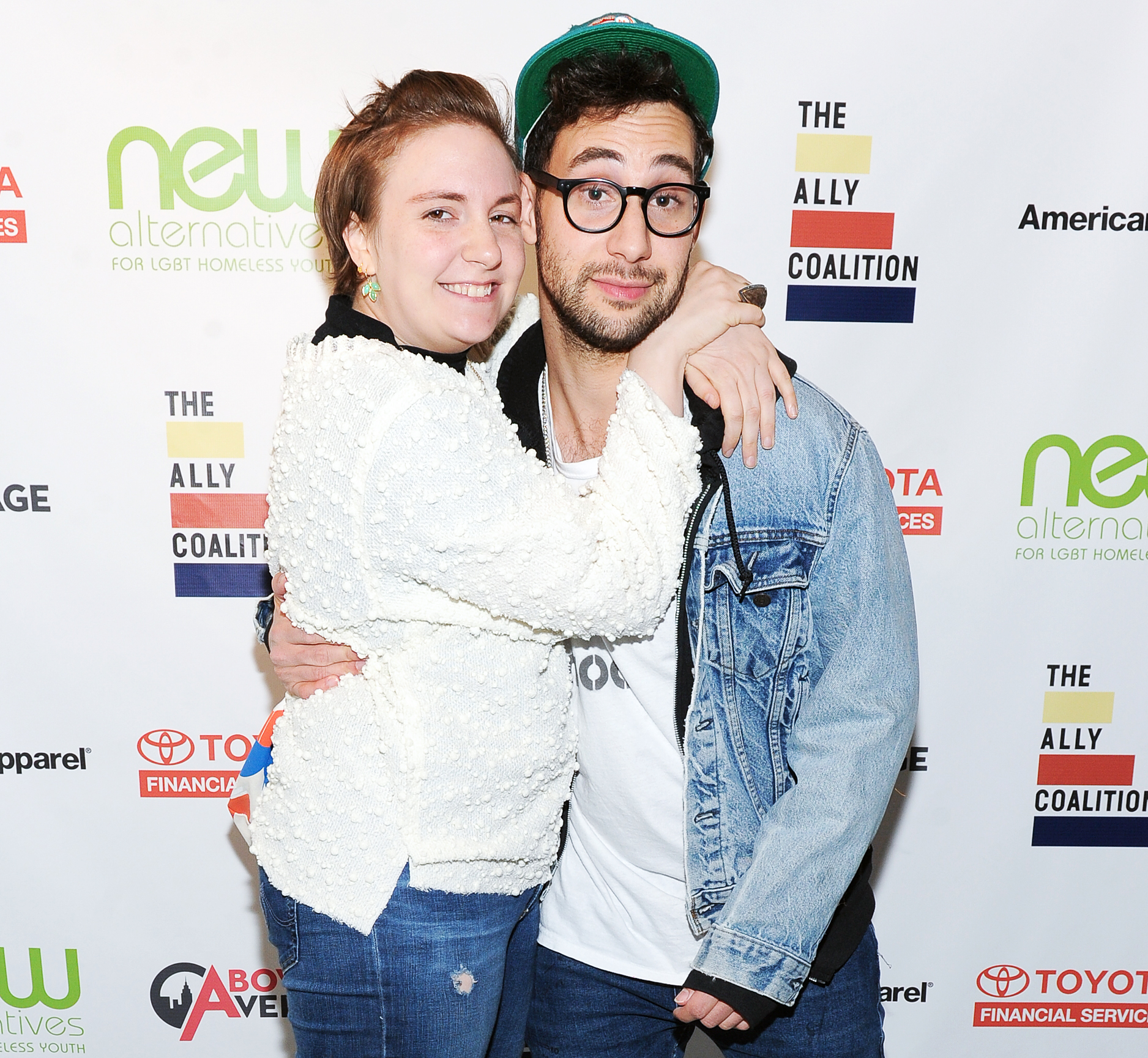 Lena Dunham Smart For Dating Jack Antonoff