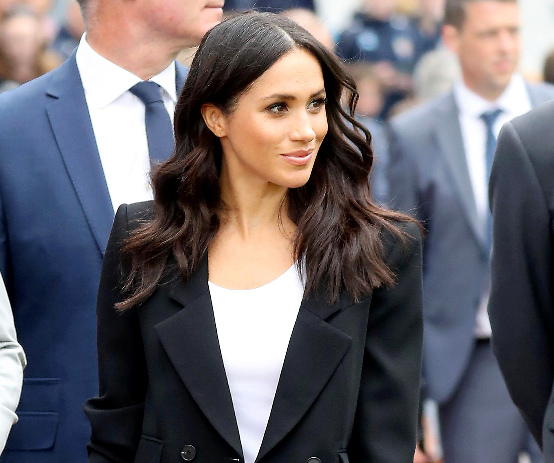 meghan-markle-overwhelmed