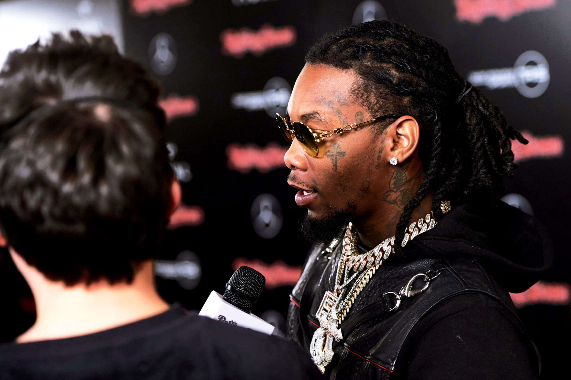 Offset arrested arrest gun guns