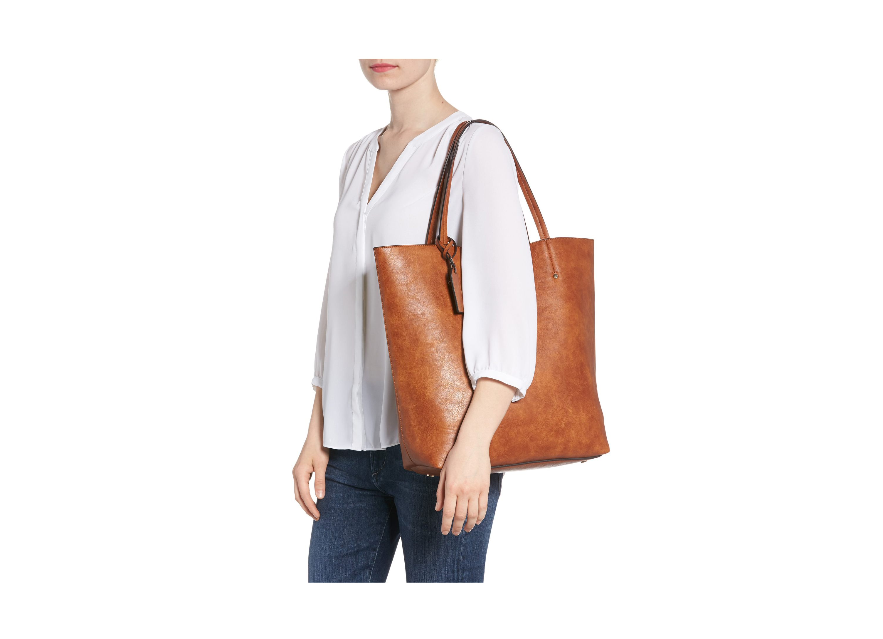 sole society tote