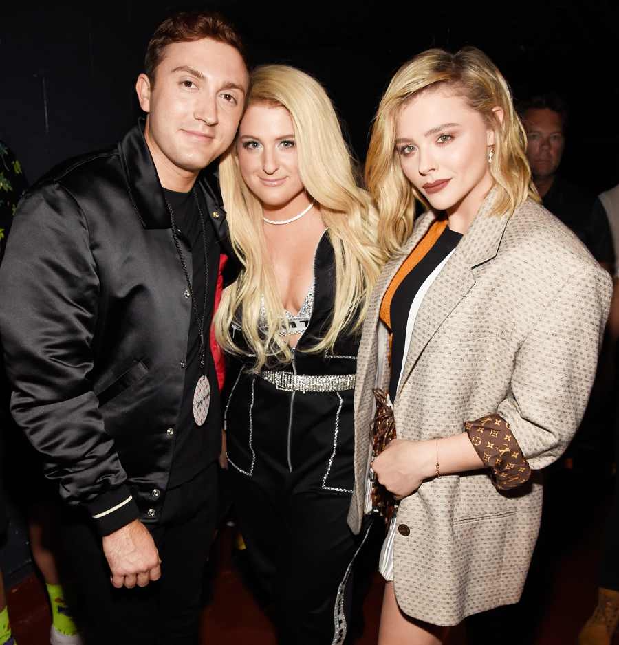 Inside Teen Choice Awards 2018 Daryl Sabara Meghan Trainor Chloe Grace Moretz