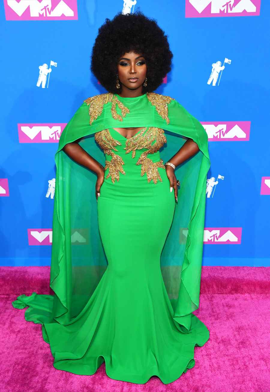 Amara-La-Negra-vmas18