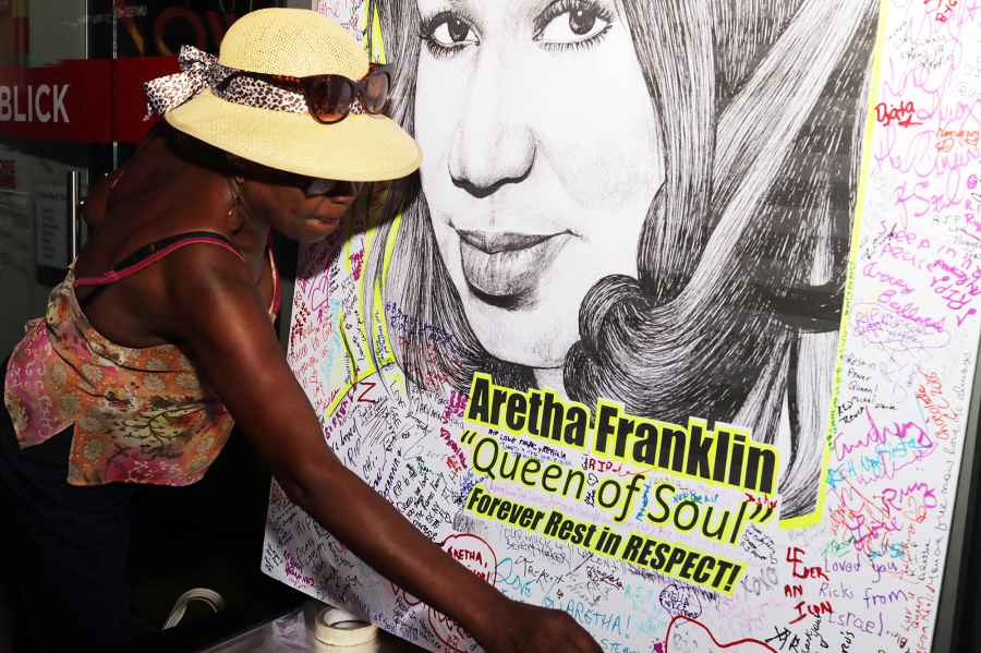 Aretha Franklin Remembered Tributes Memorials