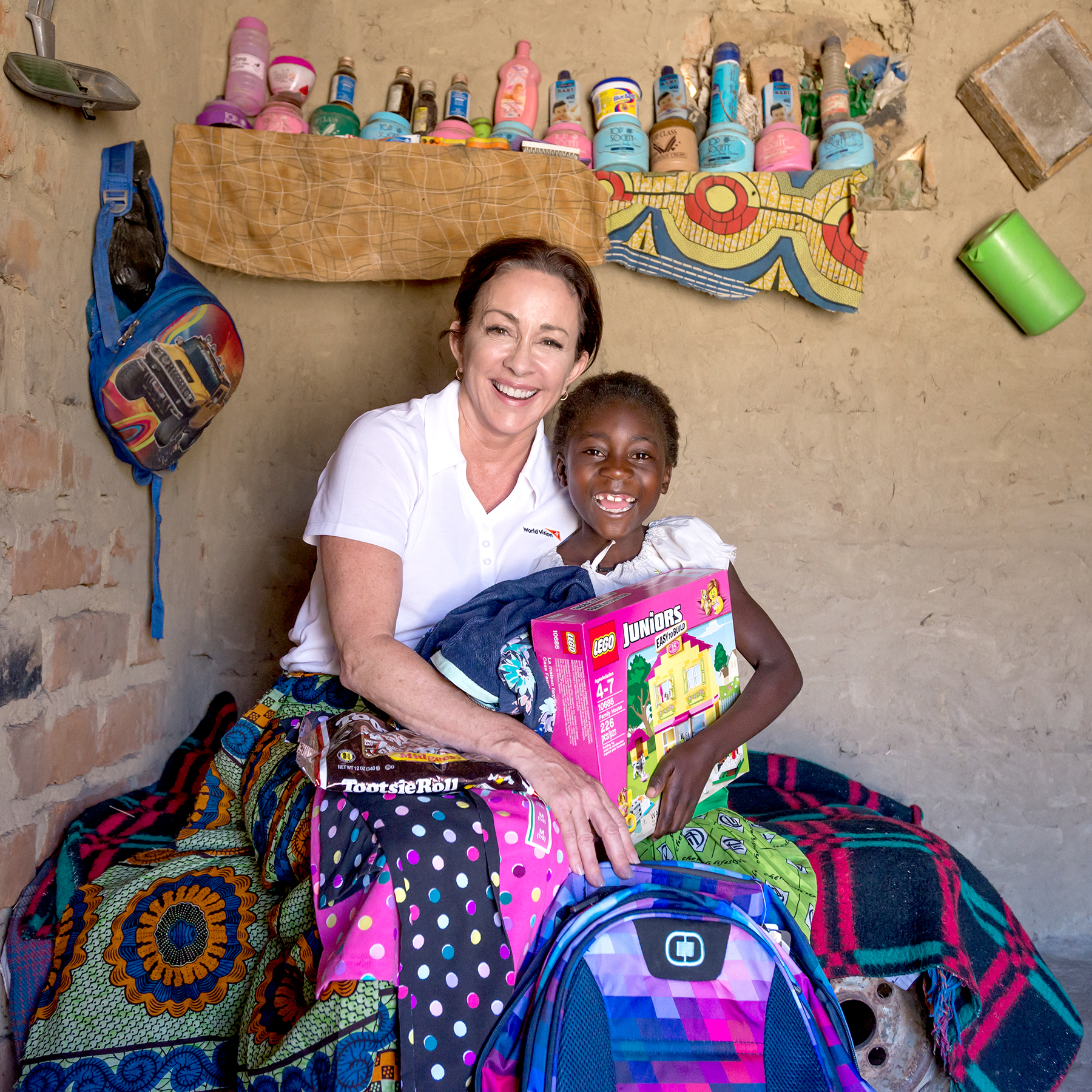 Patricia-Heaton-charity
