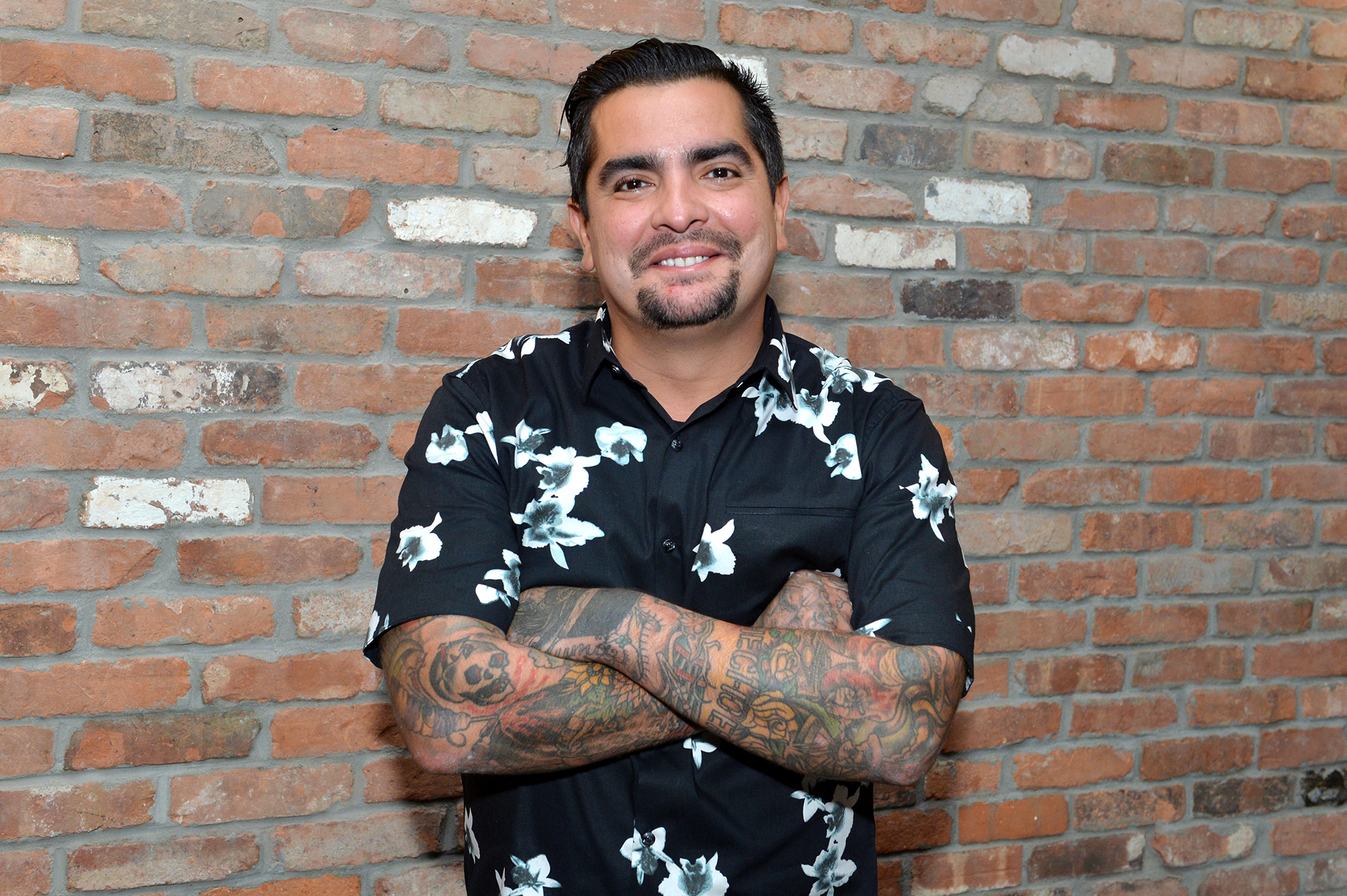 ‘MasterChef’ Judge Aarón Sánchez’s ‘Perfectly’Blended Carne Asada Tacos Are the Ideal National Taco Day Meal