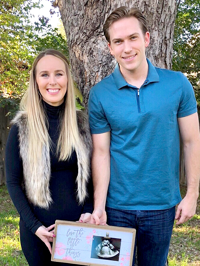 Danielle Bergman and Bobby Dodd expecting