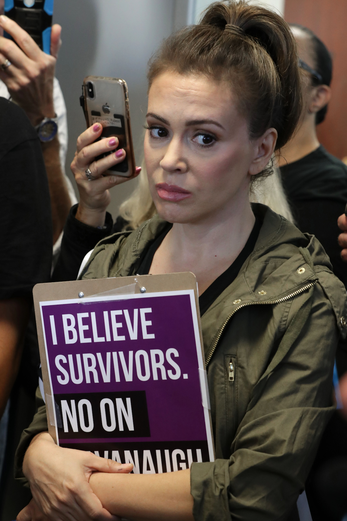Alyssa Milano speaks out about Brett Kavanaugh confirmation