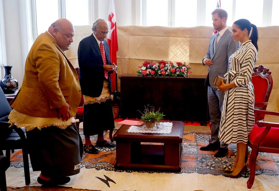 duchess-meghan-prince-harry-tonga