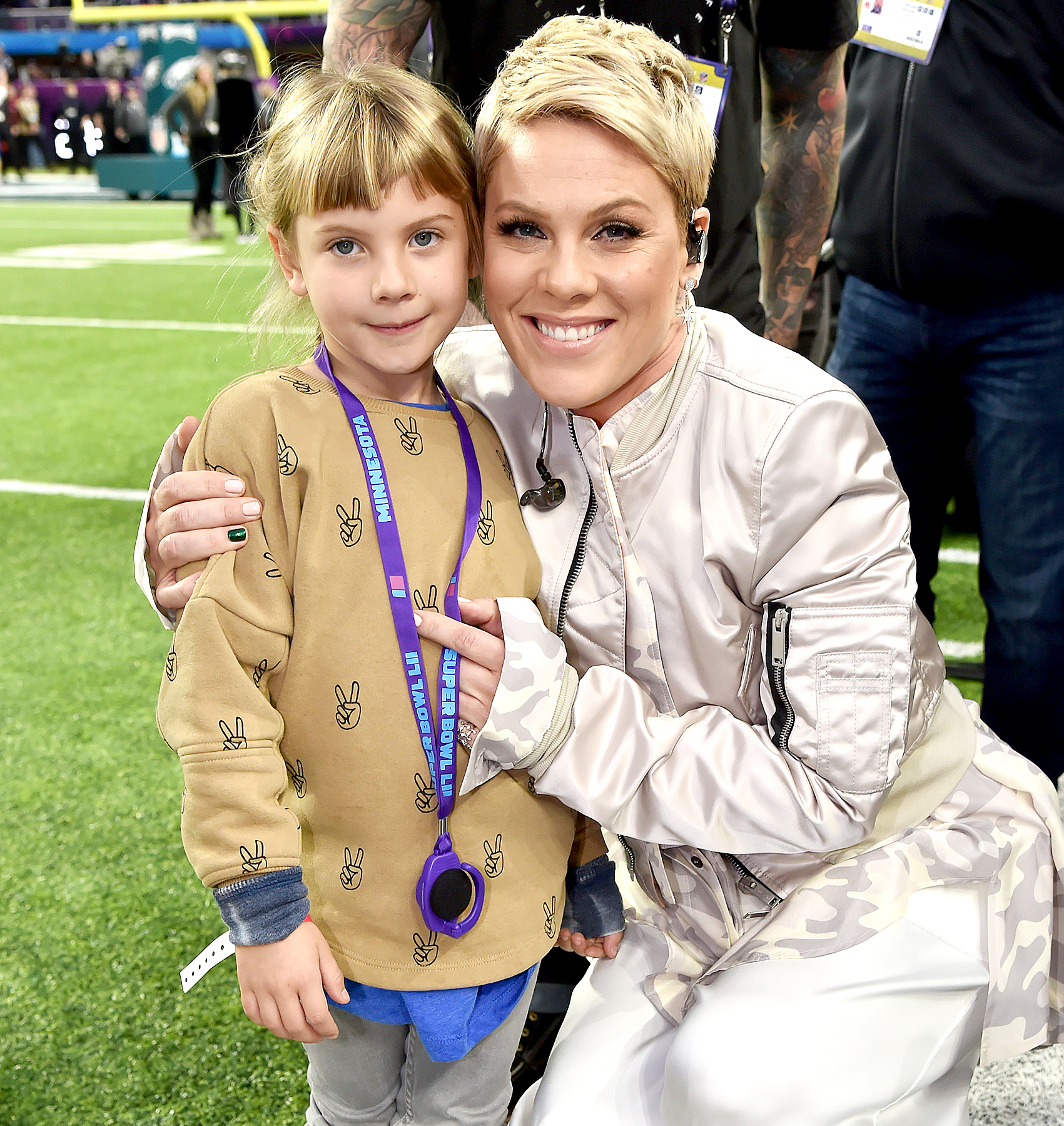 pink-and-daughter-willow