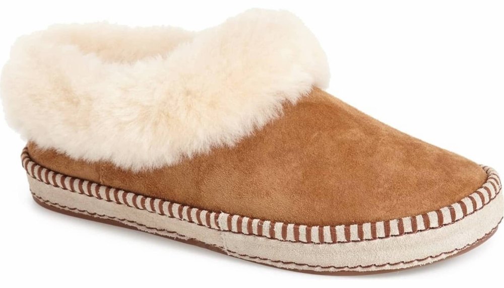 ugg wrin slipper