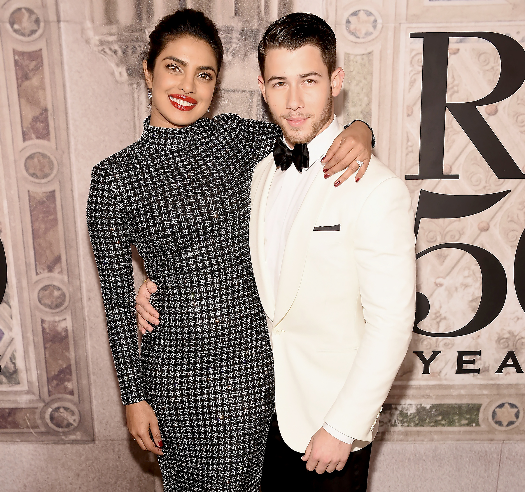 Priyanka-Chopra-and-Nick-Jonas