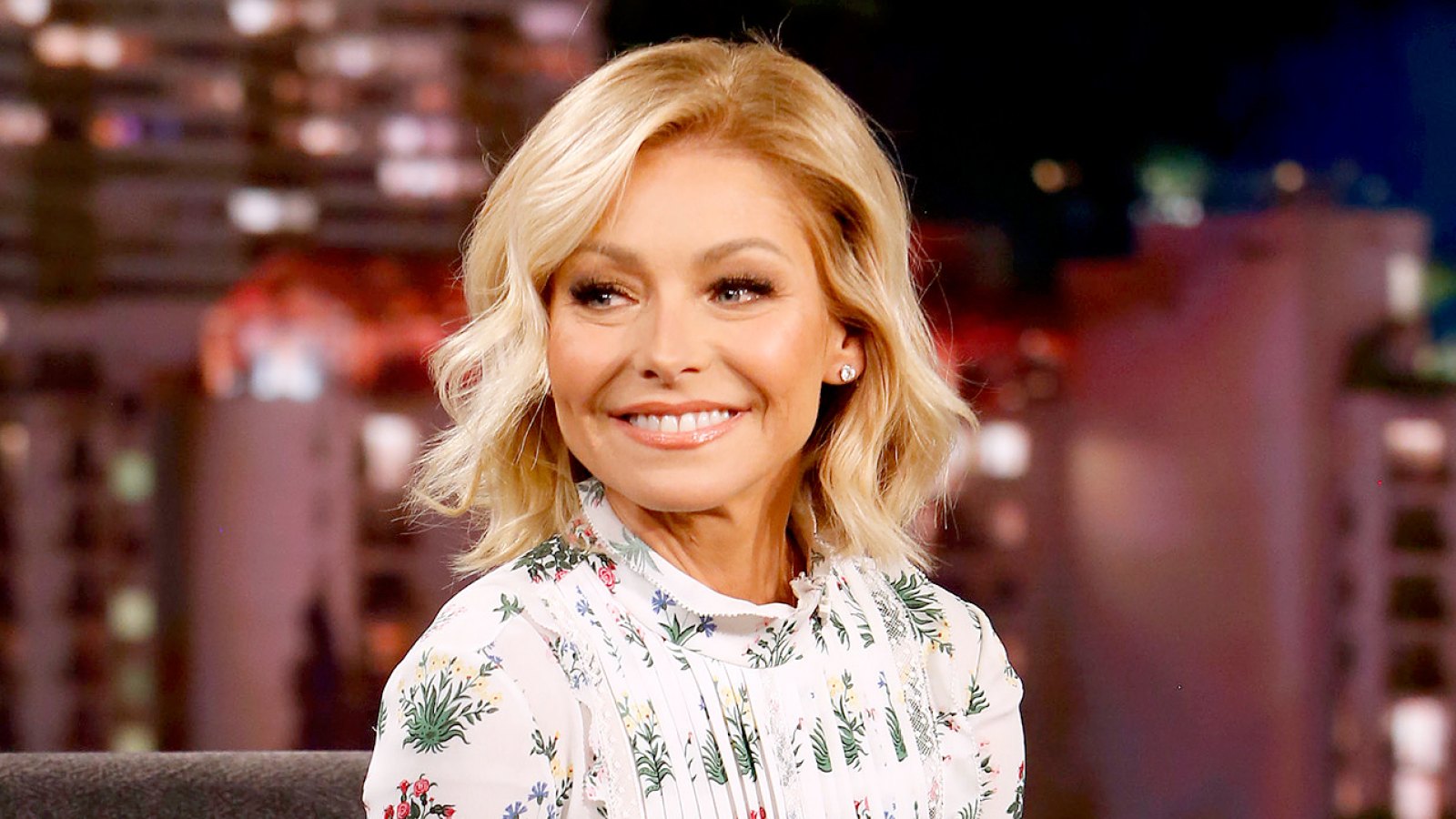 kelly-ripa-riverdale