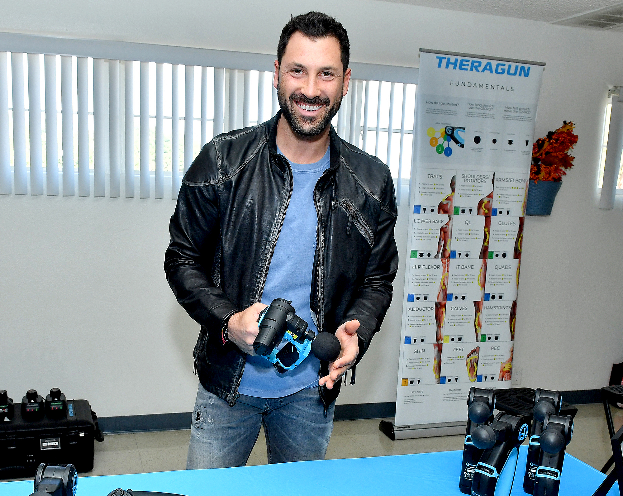 Maksim-Chmerkovskiy-veterans-2