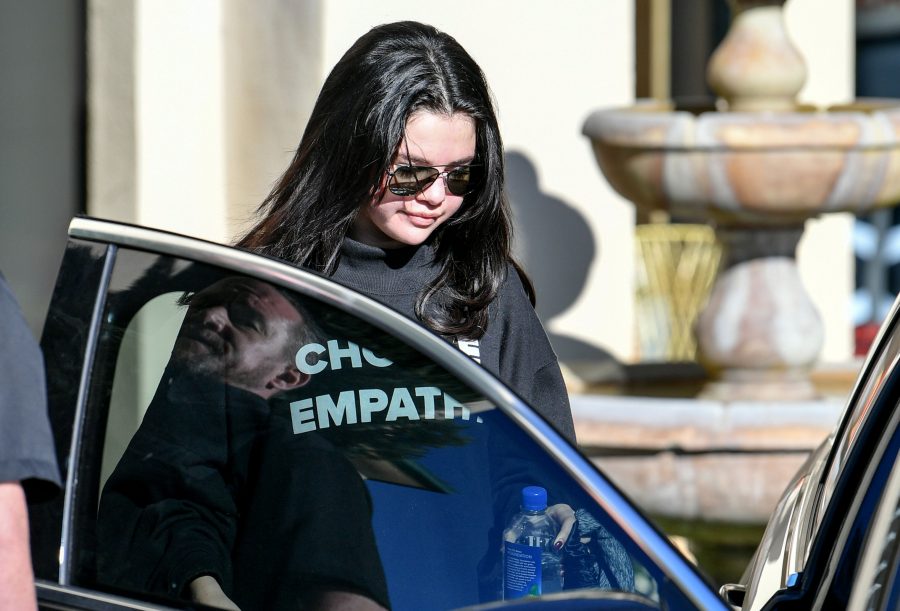 Selena Gomez Shows Faint Smile as She Leaves Hot Pilates After Completing Mental Health Treatment