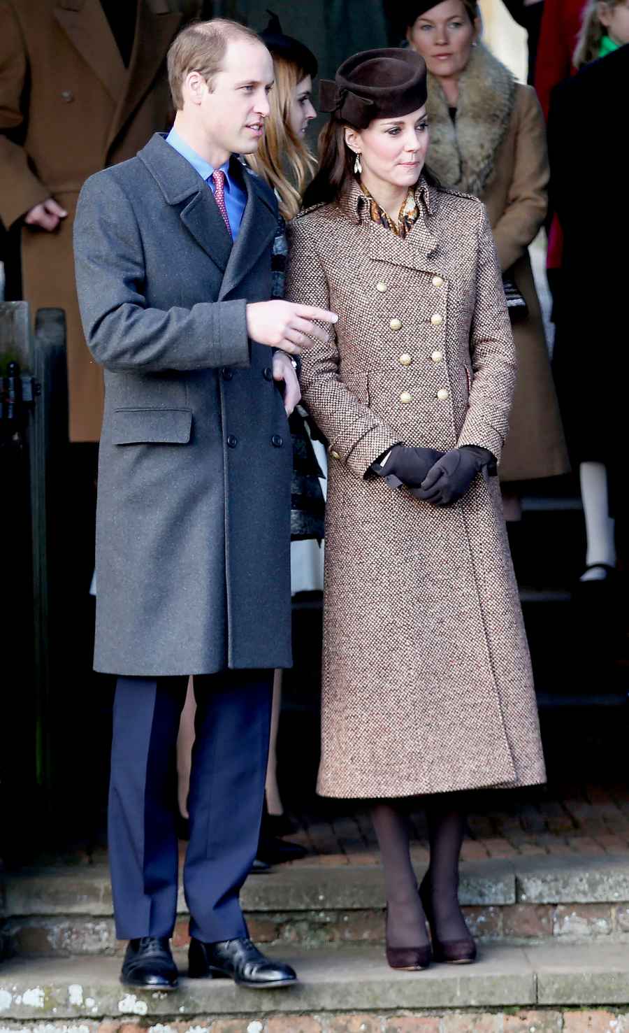 duchess-kate-style-christmas-day-evolution-6