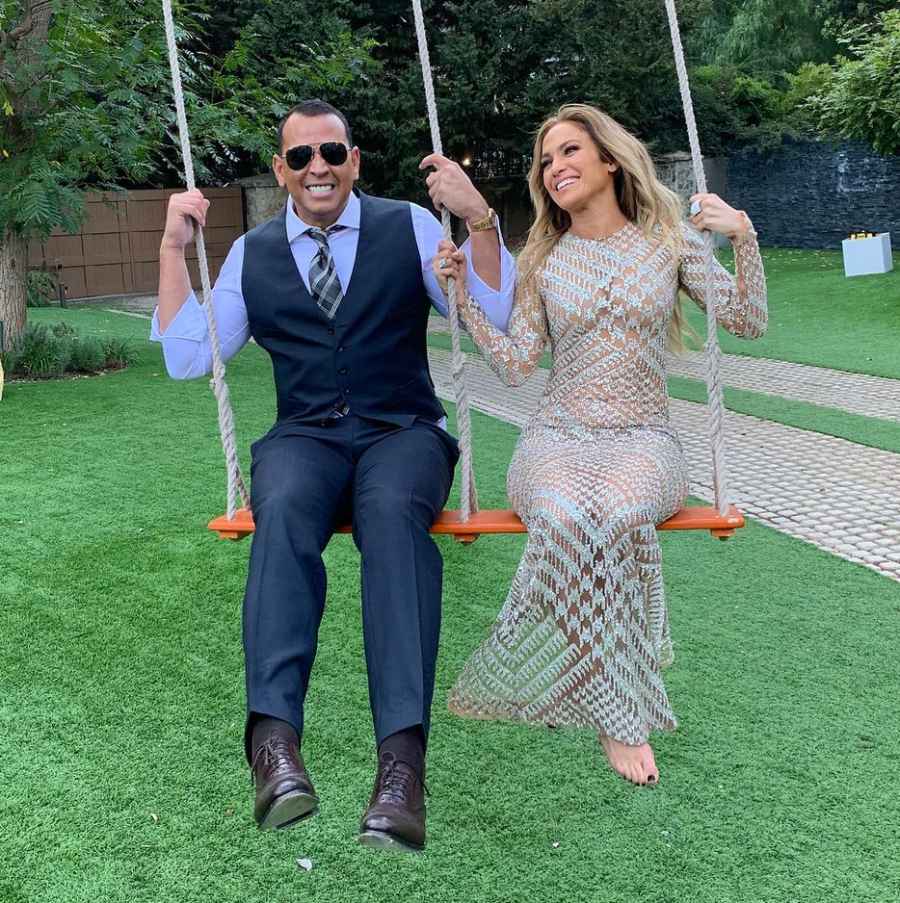 jennifer-lopez-alex-rodriguez-swings