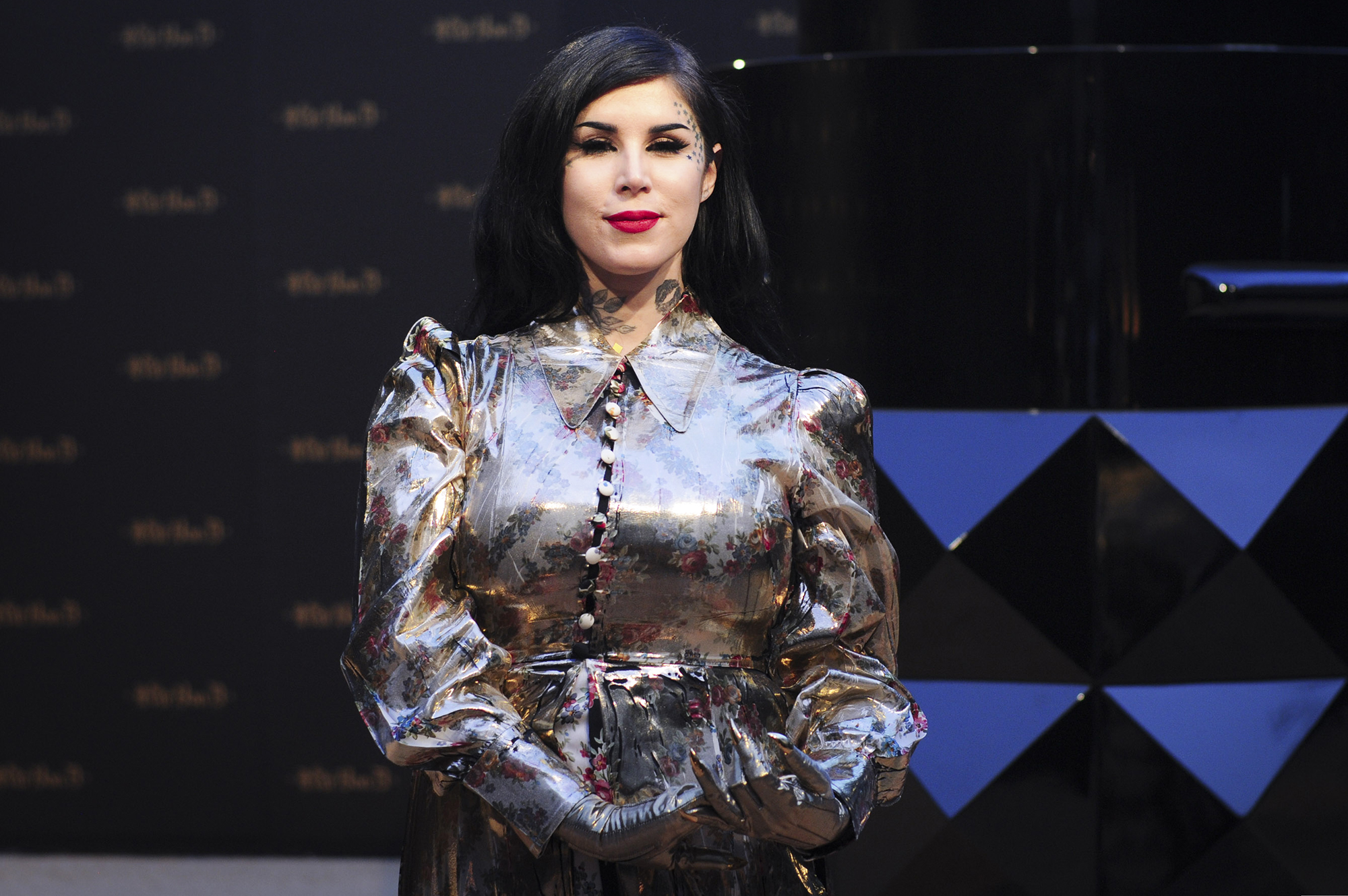 Kat Von D Recalls Asking for Breastmilk Donation for Baby Son Leafar
