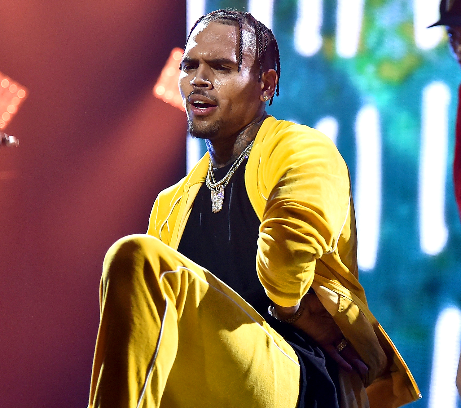 Chris-Brown-Denies-Disrespectful-Rape-Allegation
