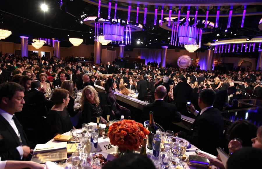 Golden Globes 2019 By the Numbers: 125 Cases of Champagne, 10,000 Place Settings and More