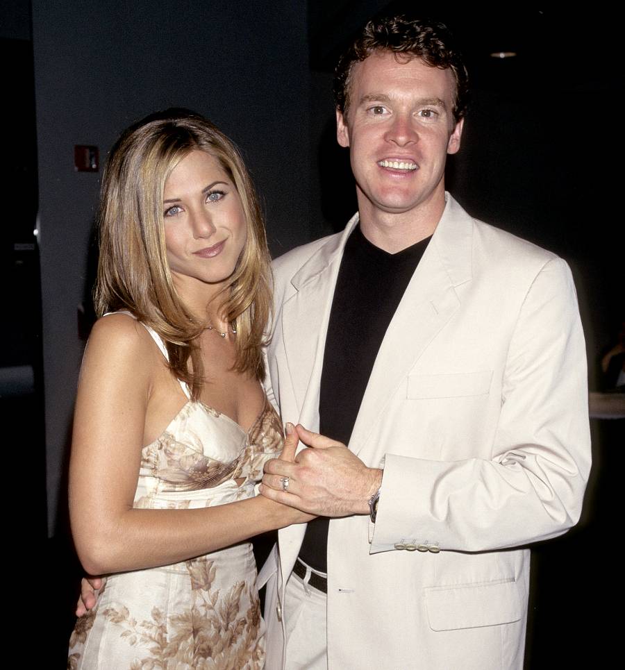 Jennifer-Aniston-and-Tate-Donovan-dating-timeline