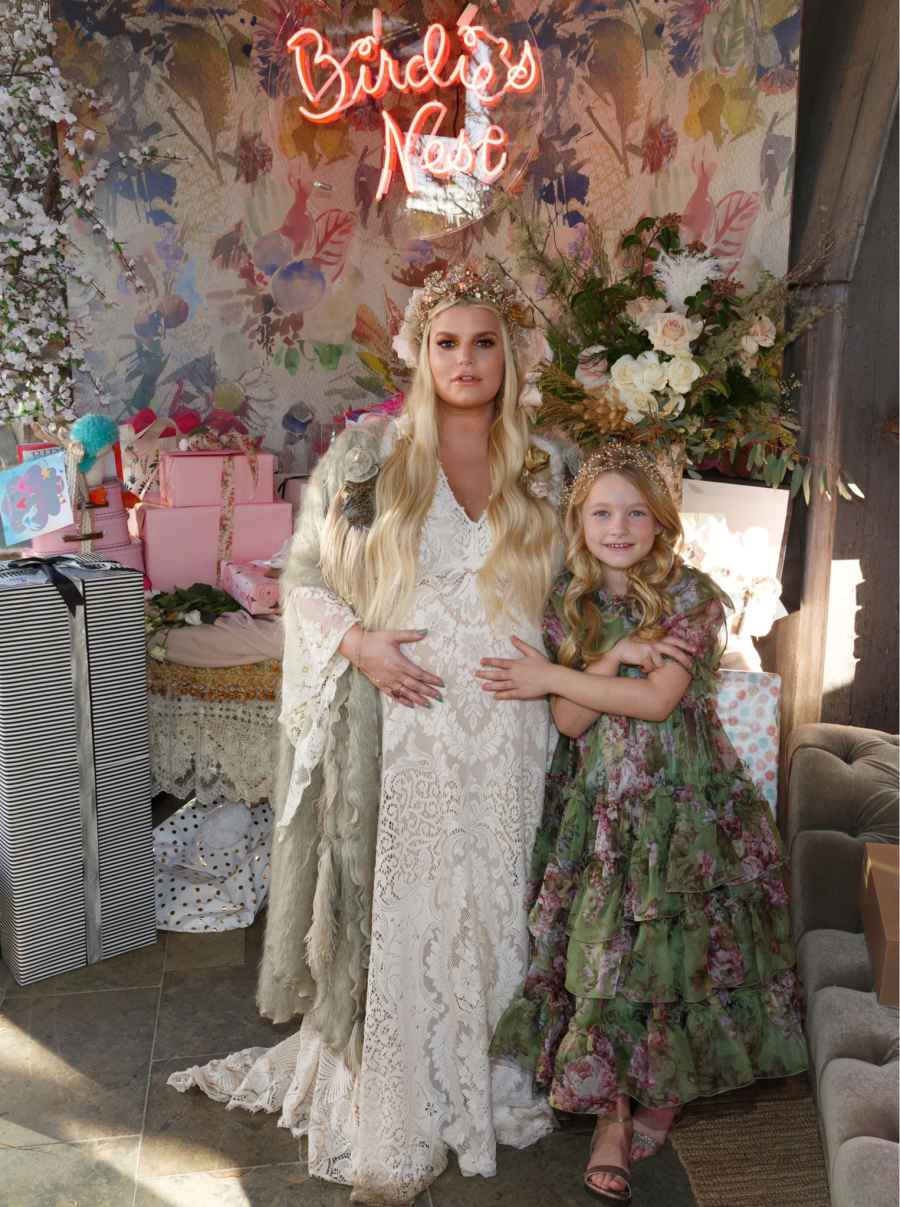 Jessica-Simpson-baby-shower