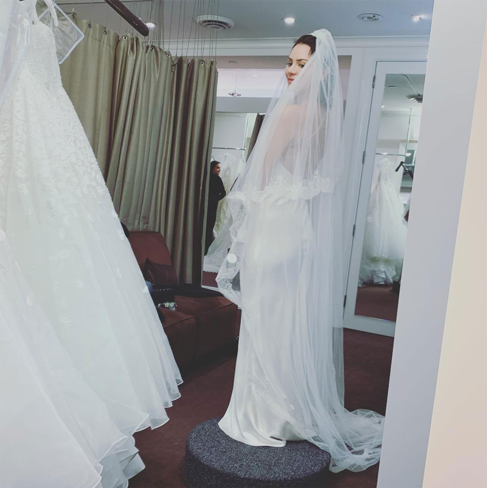 Katharine McPhee wedding dress