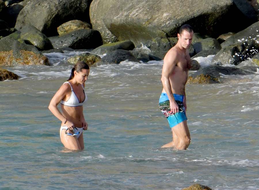 Pippa-Middleton-white-bikini-st-barts-James-Matthews