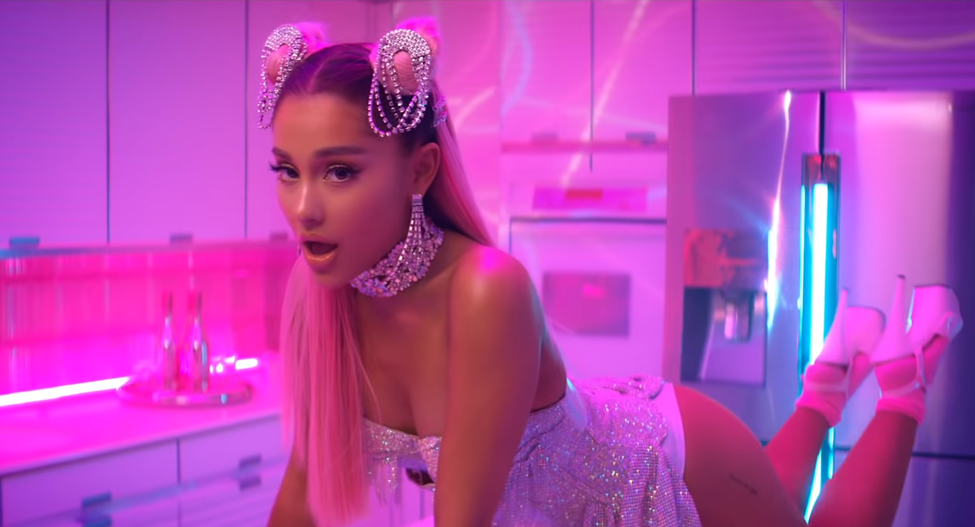ariana-grande-7-Rings-backlash