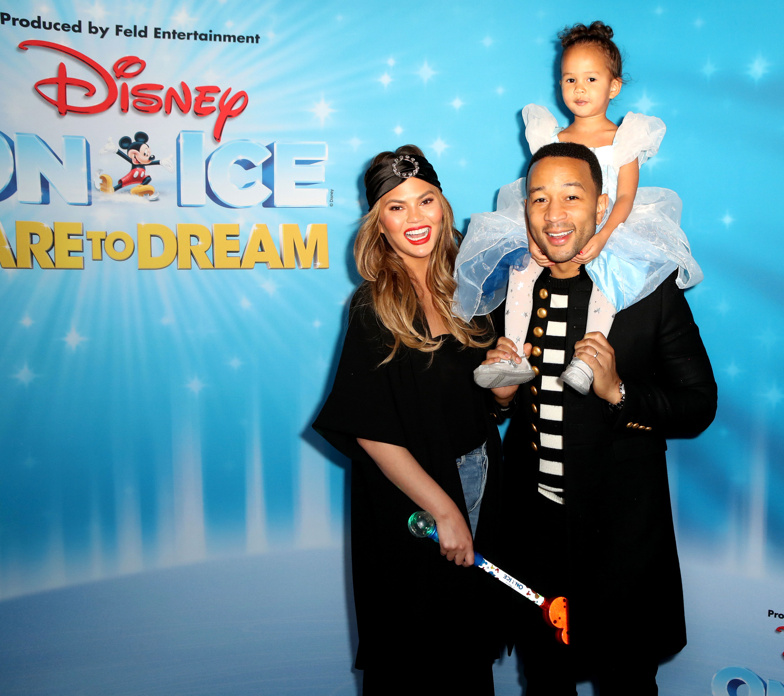 Chrissy Teigen Cooks With Daughter Luna, Shows Off 'My Own Knives'