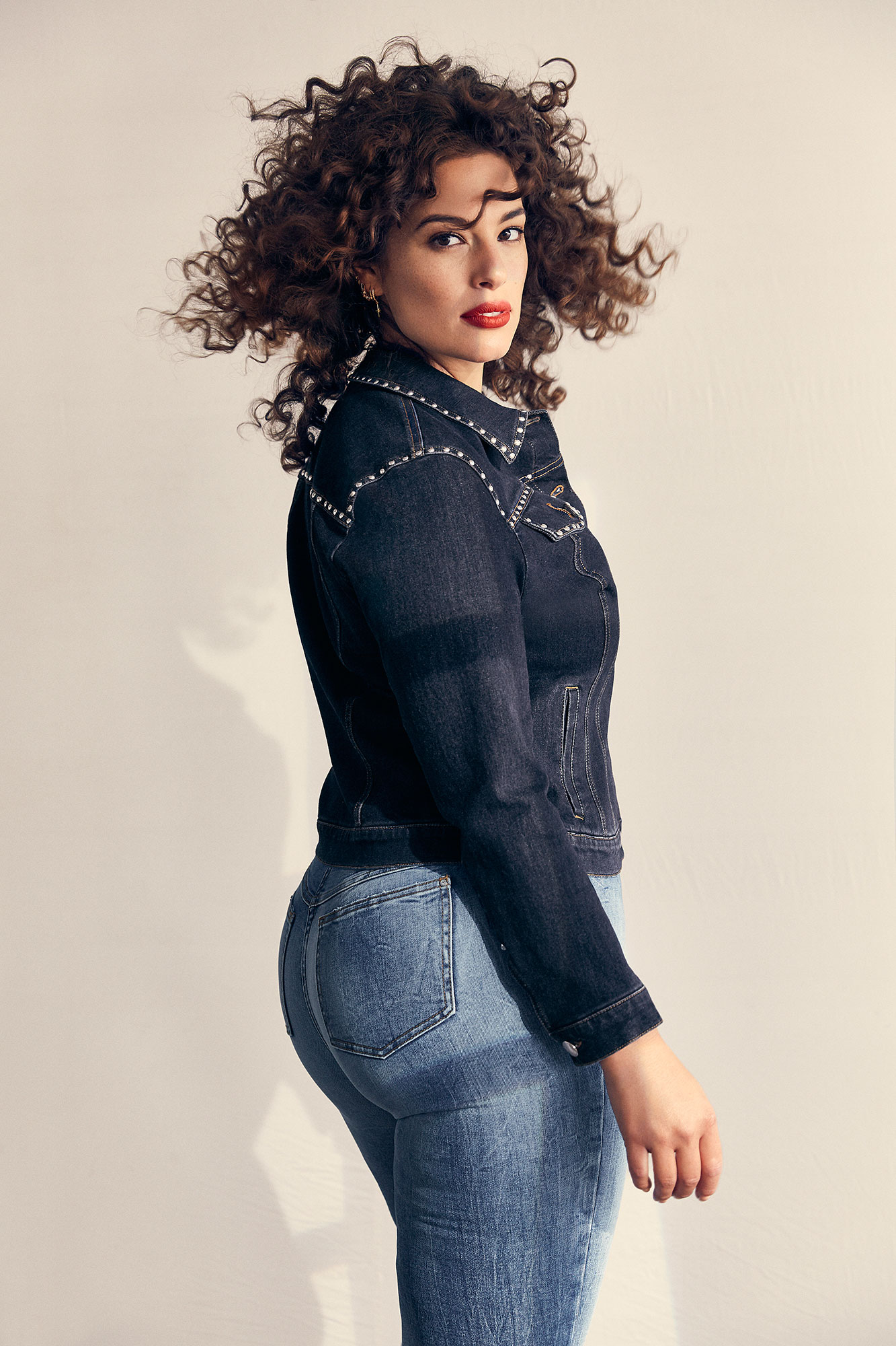 Ashley Graham¹s Latest Marina Rinaldi Denim Collection Is Here