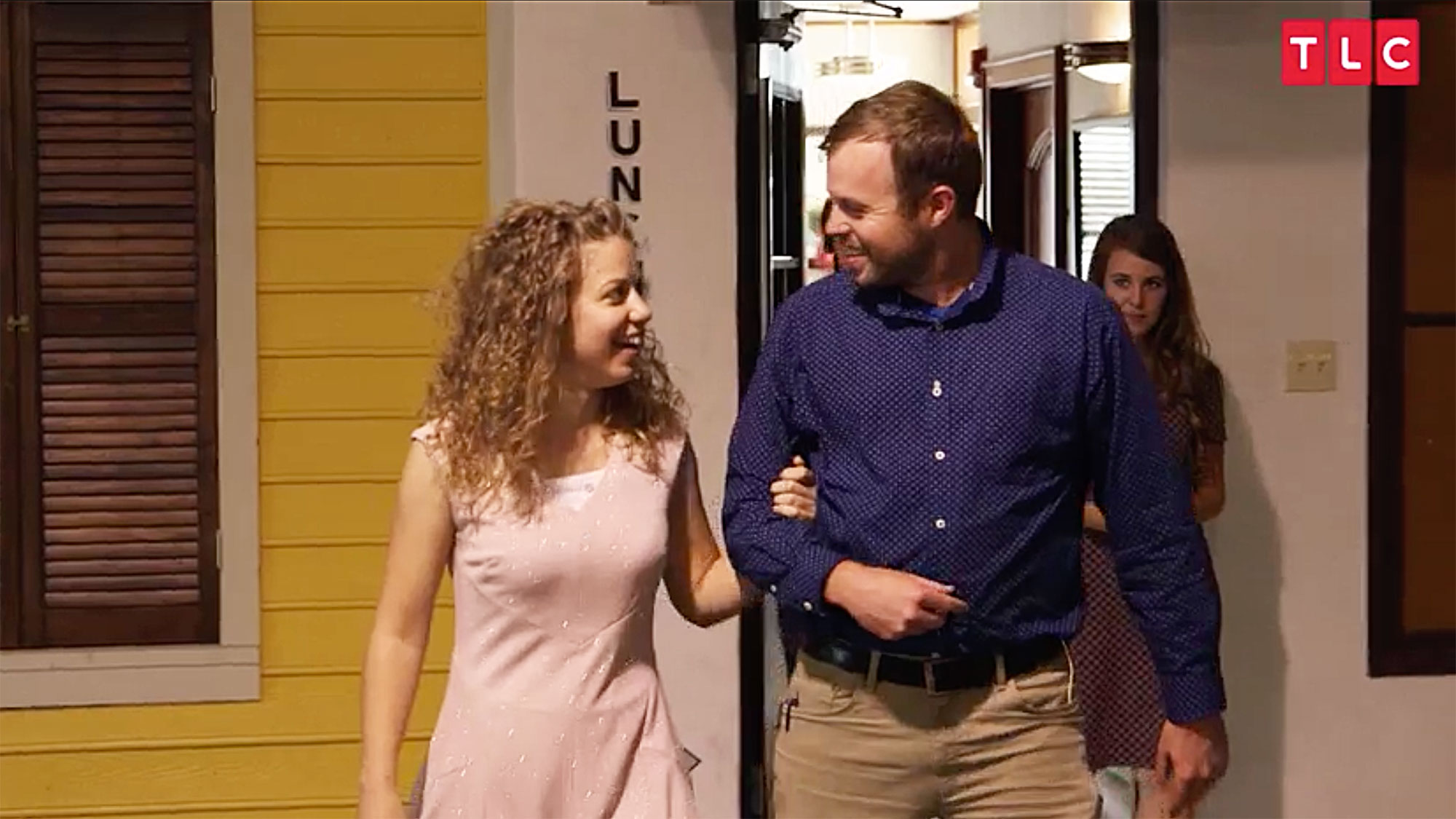 ‘Counting On’ Sneak Peek: John David Proposes to Abbie