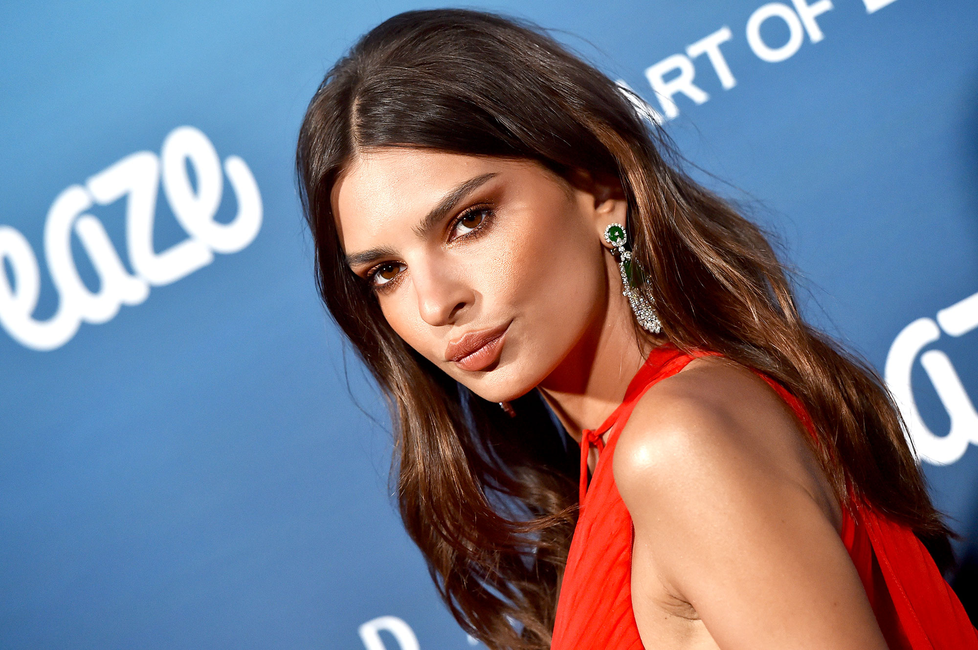 Emily Ratajkowski $800 Beauty Routine