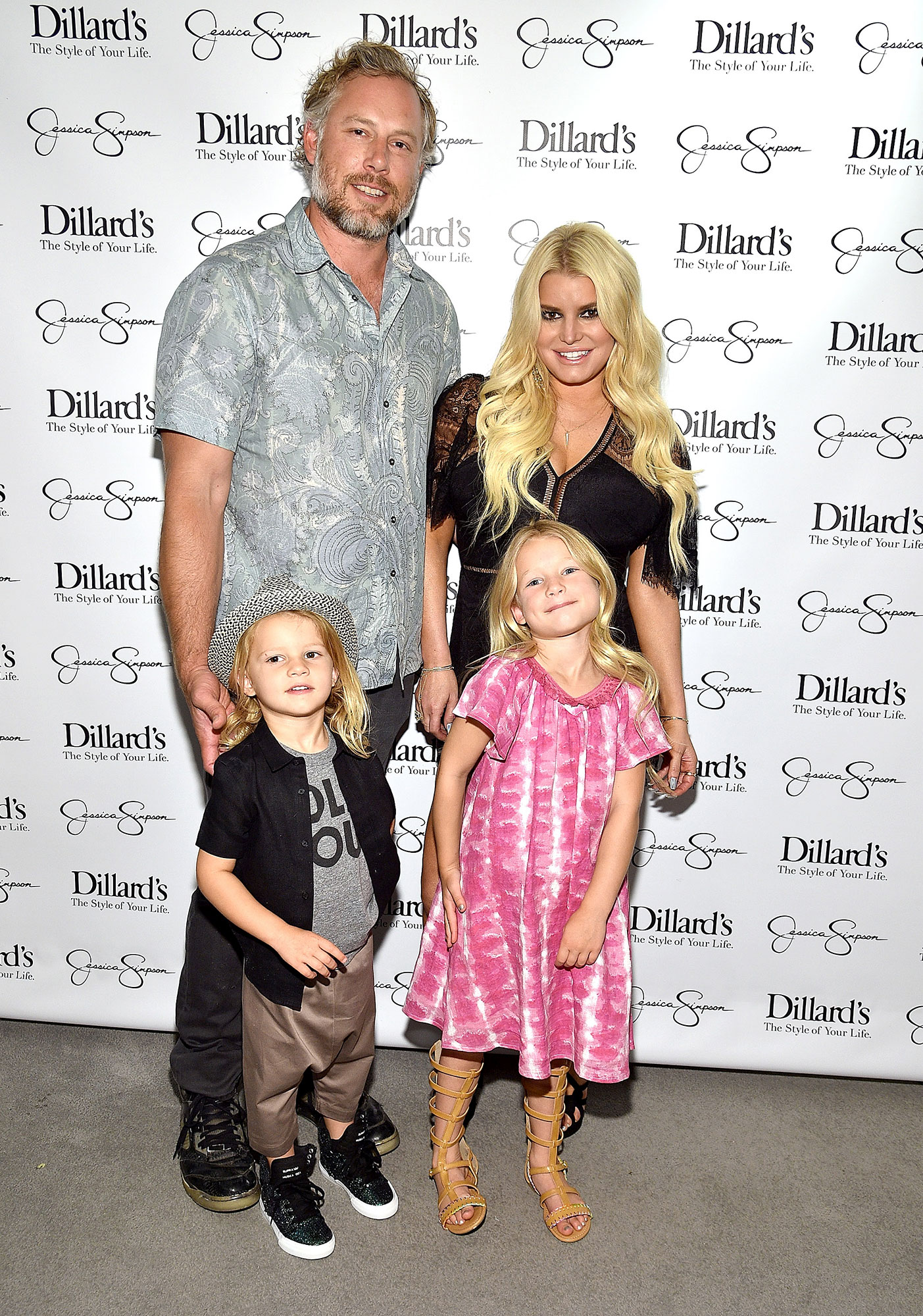 Jessica Simpson Tells Son, 6, and Daughter, 5, to ‘Stop Growing Up’ Before Third Baby’s Arrival