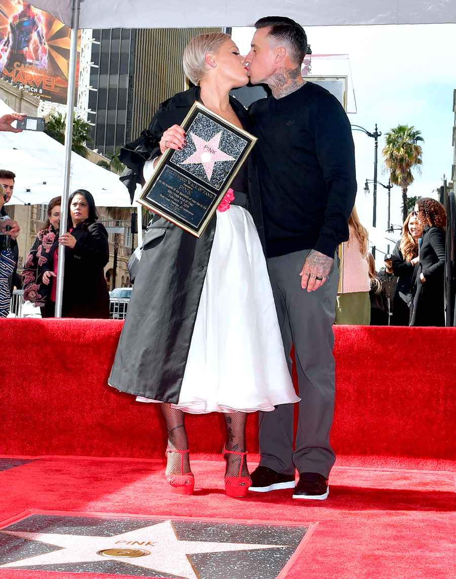 Pink-hollywood-star-ceremony-cary hart-kids