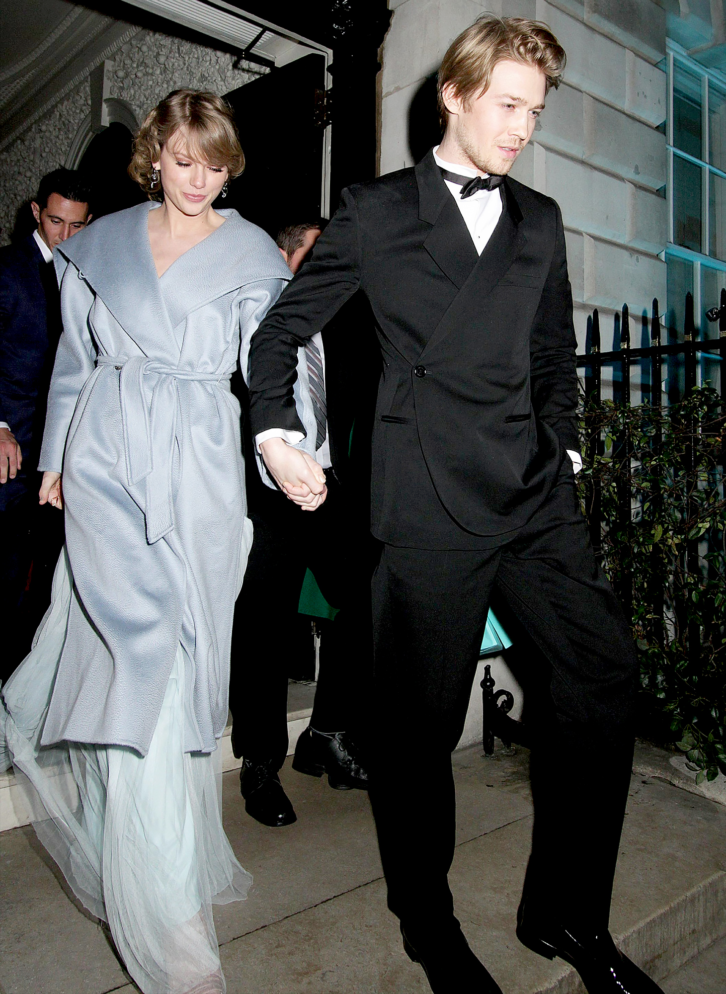 Taylor-Swift-Joe-Alwyn-oscars-2019