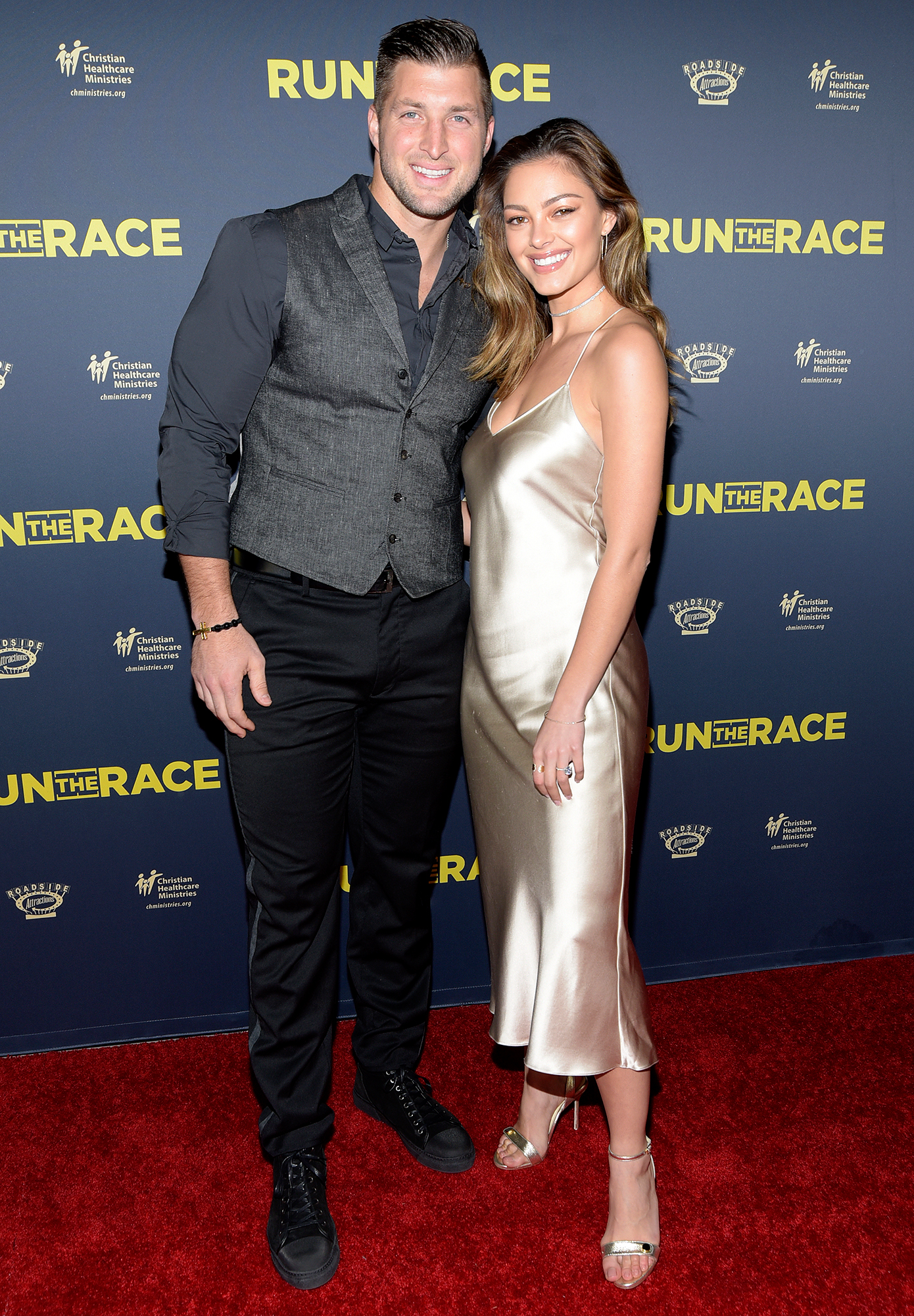 Tim-Tebow-fiance-Demi-Leigh-Nel-Peters