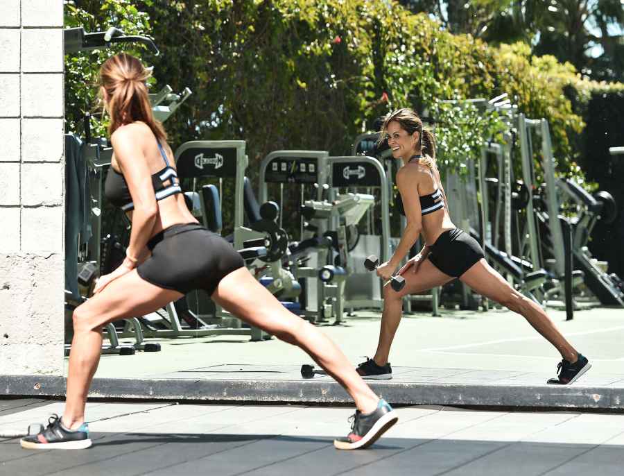 Brooke-Burke’s-Go-To-Exercises-to-Do-in-the-Backyard