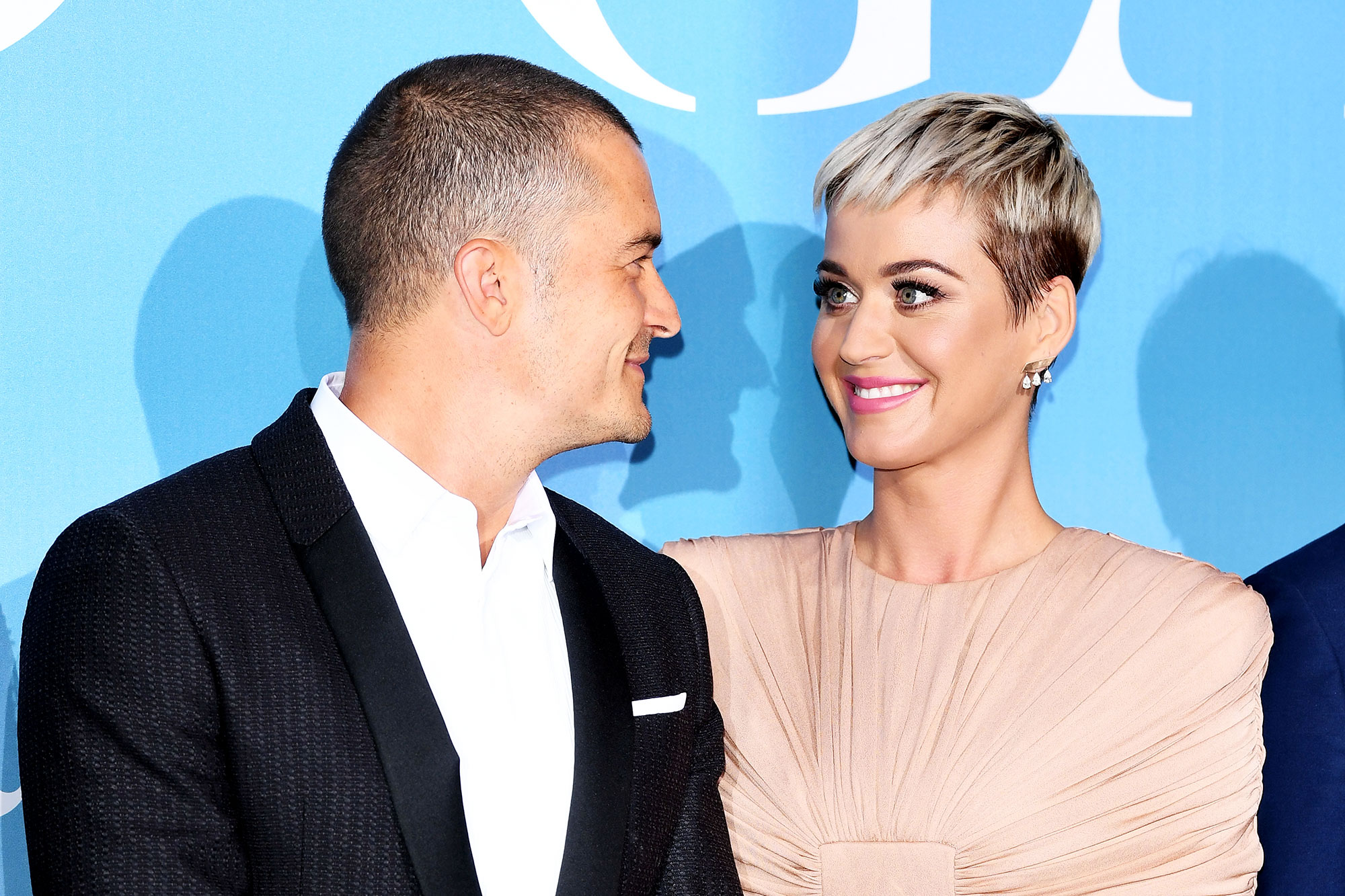 Katy Perry Teases Orlando Bloom About Marrying Her While Watching ‘American Idol’ Together