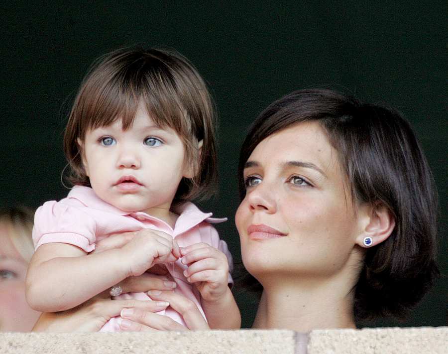 suri-cruise-katie-holmes