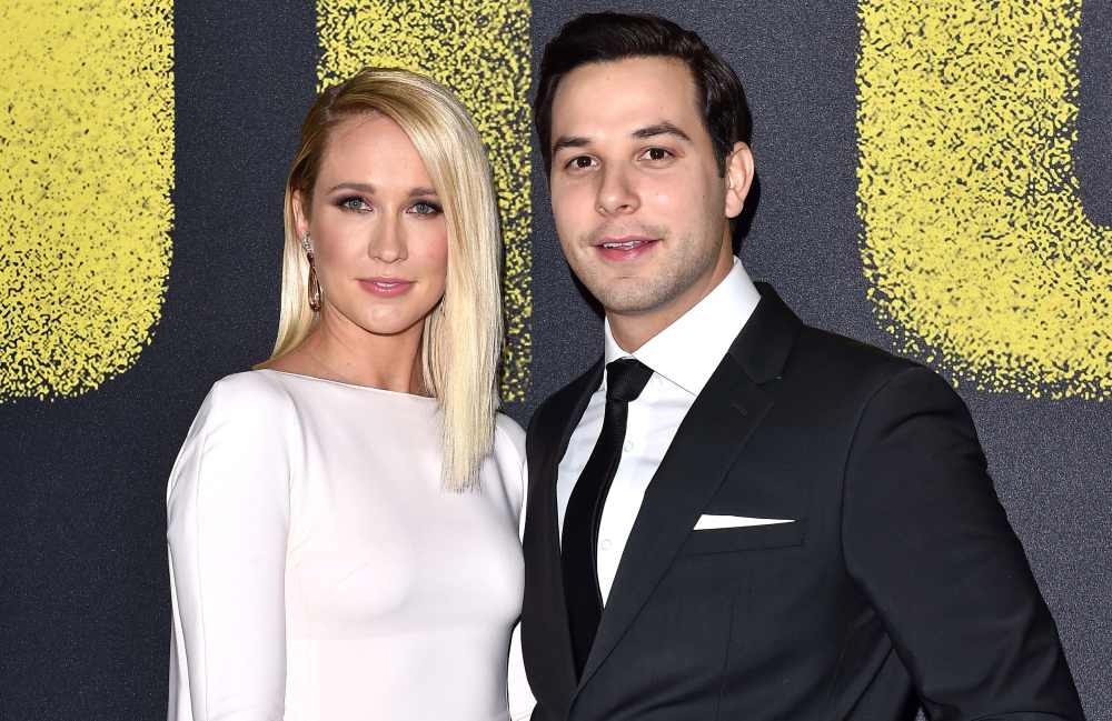 Anna Camp Files for Divorce From Skylar Astin