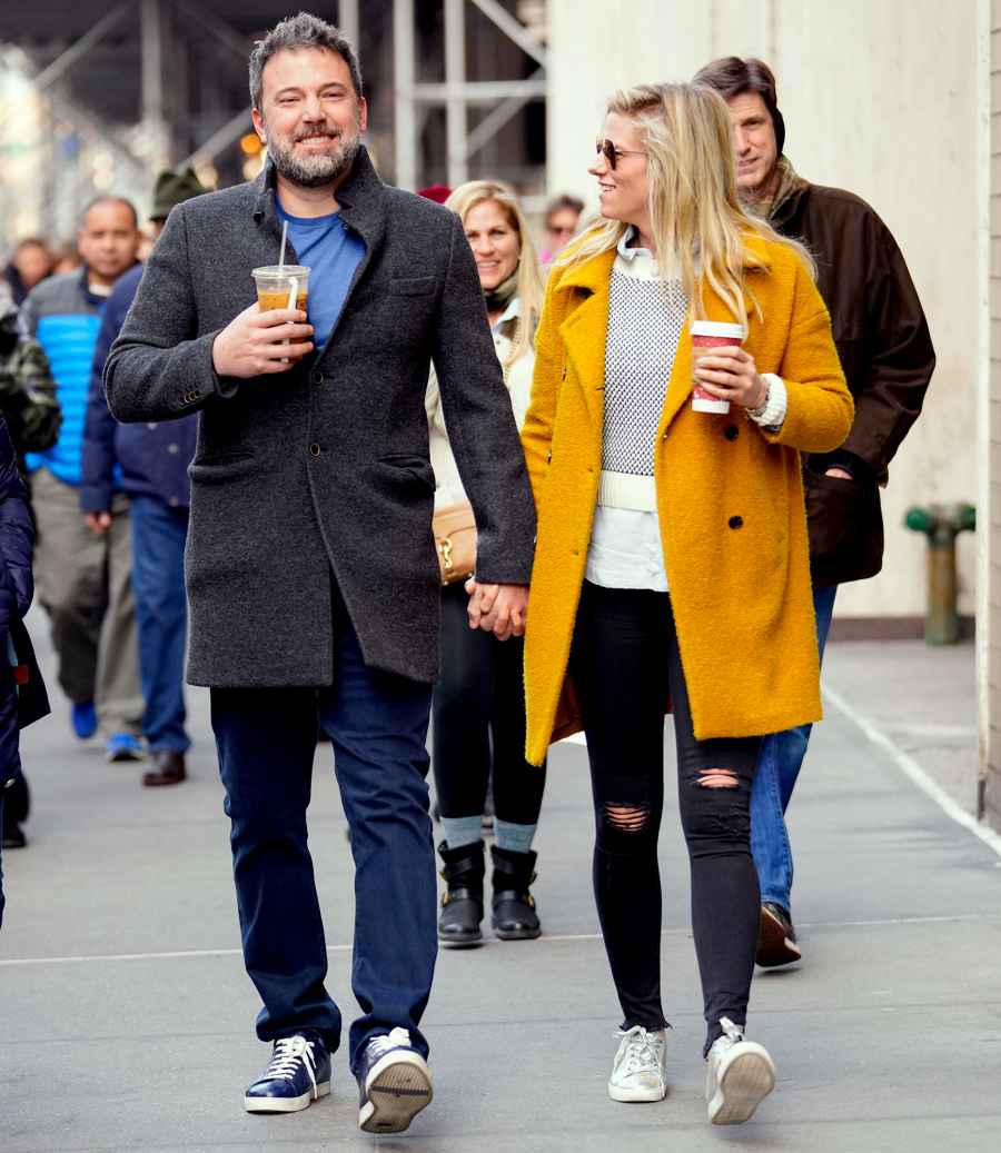 Ben-Affleck-and-Lindsay-Shookus-back-together