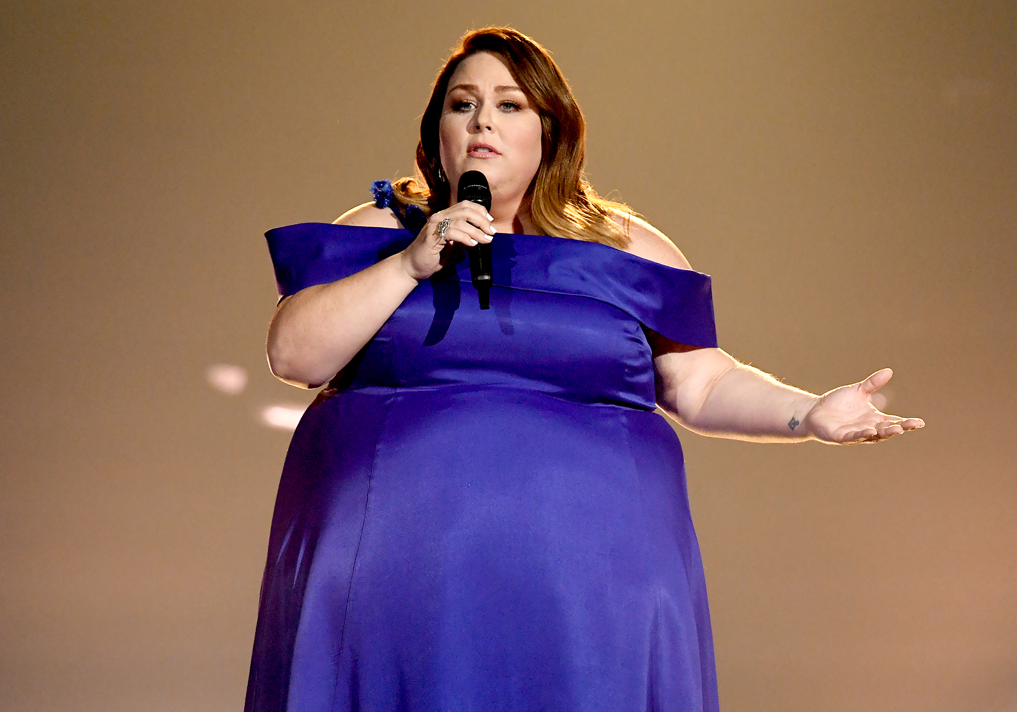 Chrissy-Metz-ACM-performing