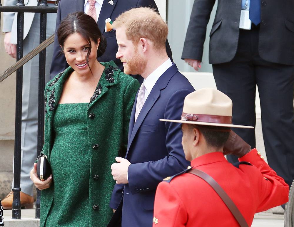 Duchess Meghan Royal Baby Photo Op