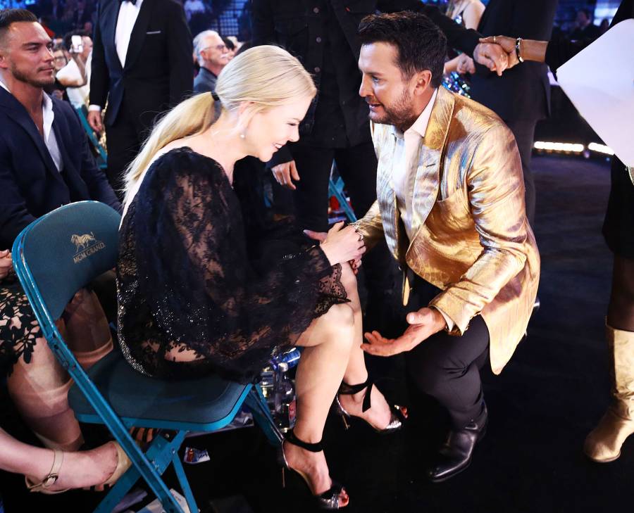 Inside ACM Awards 2019 Nicole Kidman Luke Bryan