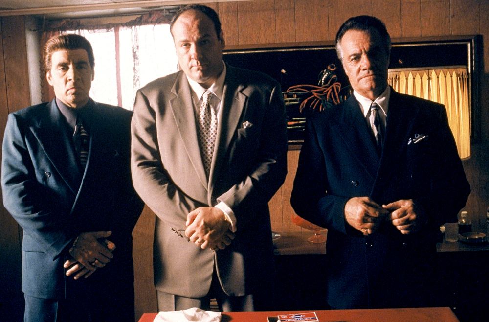 Steven-Van-Zandt-as-Silvio-Dante,-James-Gandolfini-as-Tony-Soprano-and-Tony-Sirico-as-Paulie-Walnuts