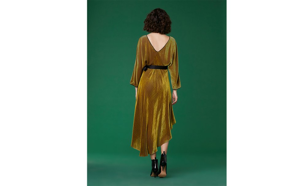 dress-back-gold