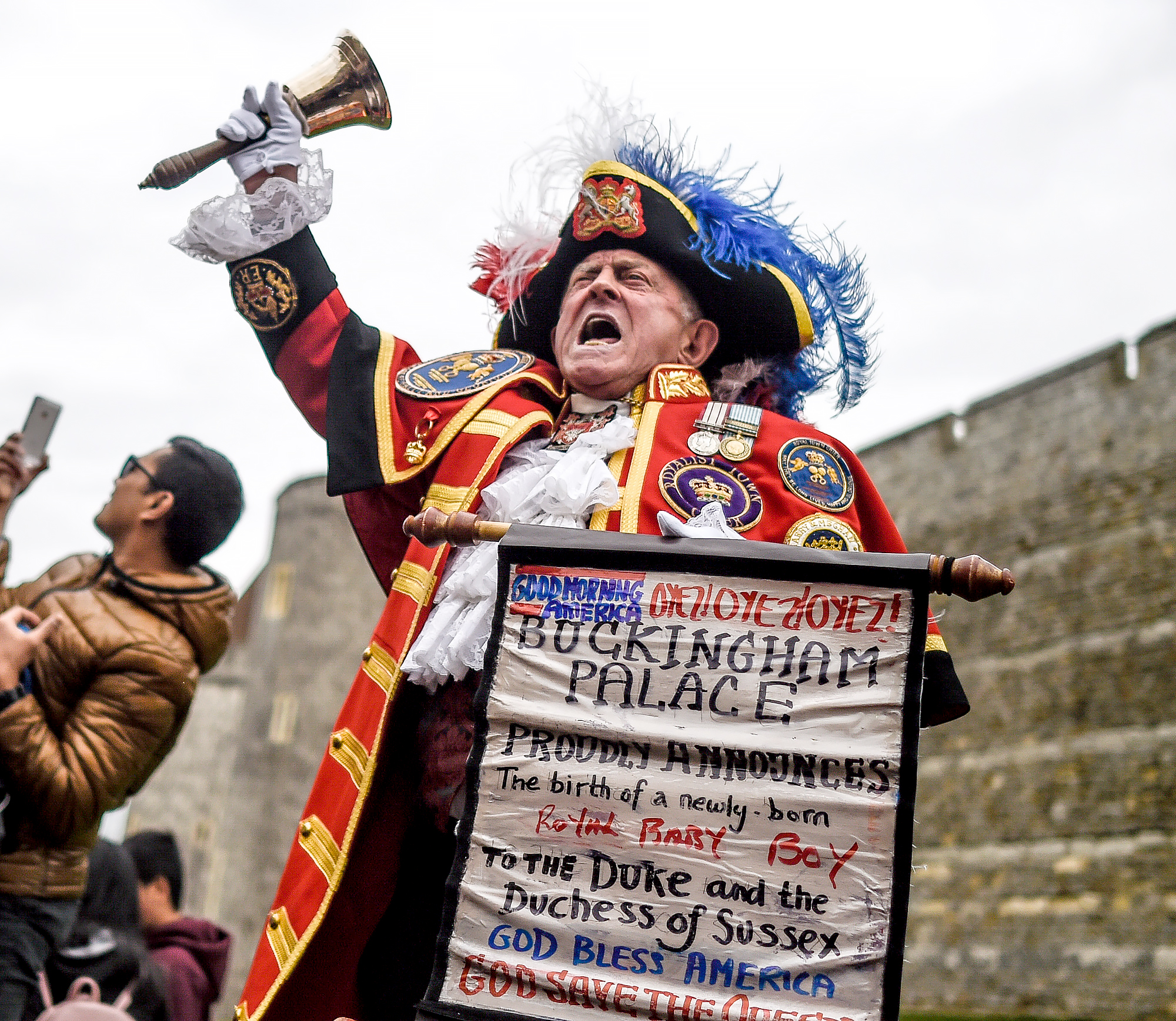 Town-Crier-Tony-Appleton-Prince-Harry-Duchess-Meghan-baby