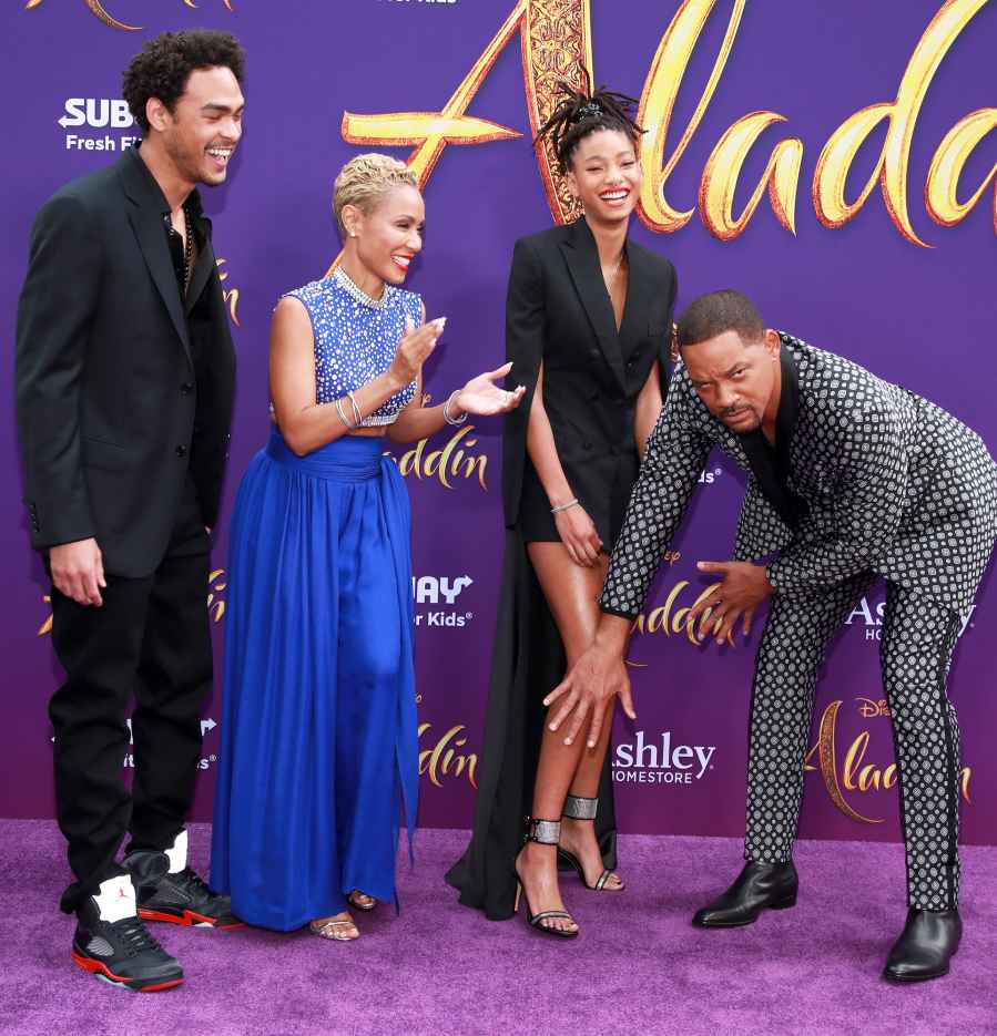 Trey-Smith,-Jada-Pinkett-Smith,-Willow-Smith-and-Will-Smith-Aladdin-premiere-3