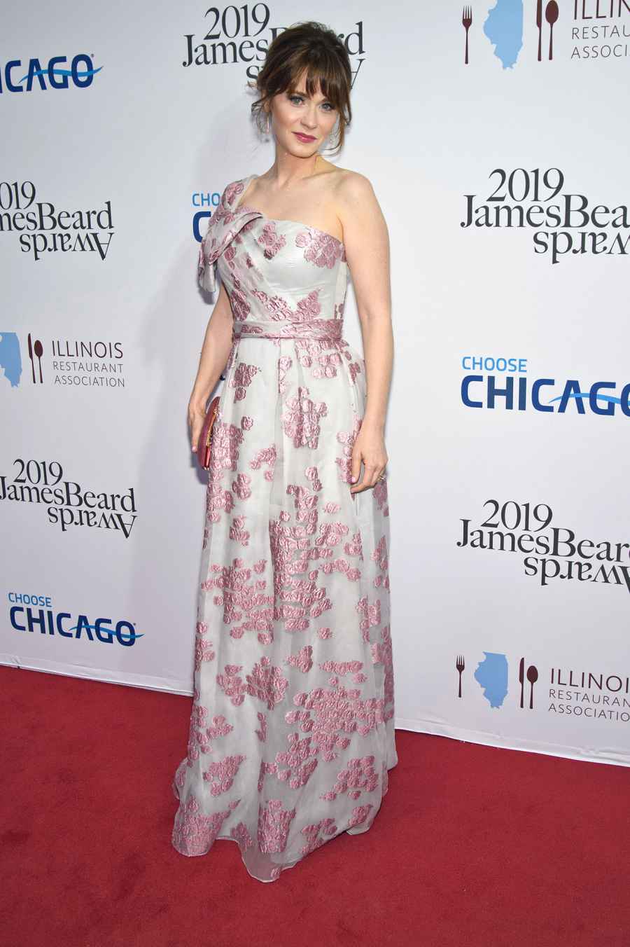 Zooey Dechanel Red Carpet Gallery for Stylish Jenny Packham