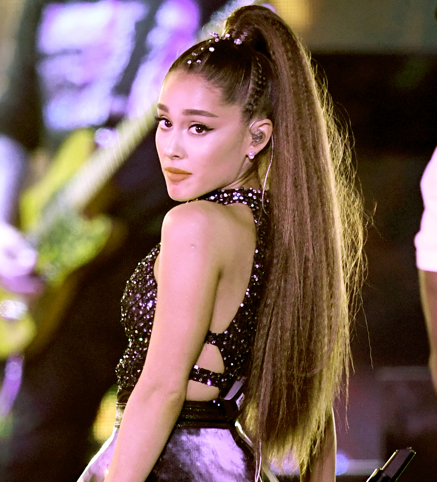 ariana-grande-shows-cancelled